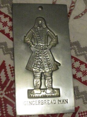 Vtg Colonial Willimsburg Virginia Metalcrafters Pewter Mold Gingerbread Man Art